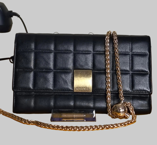 CHANEL Chocolate Bar Wallet on Chain (WOC) – Black Lambskin| Gold Hardware